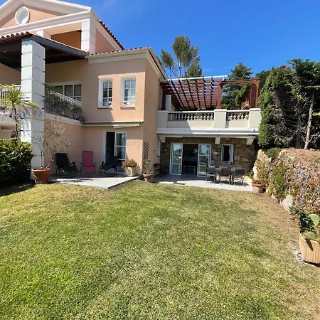 Будинок відпочинку Esterel *