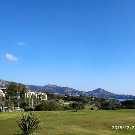 Будинок відпочинку Esterel *